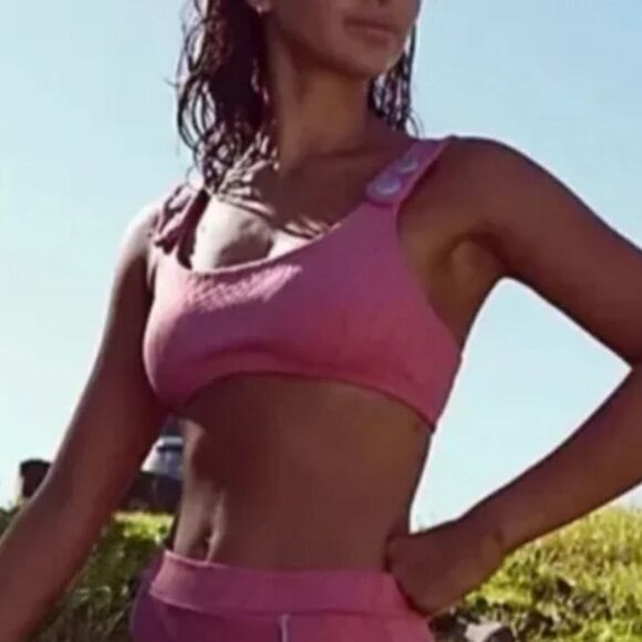 NEW Seea x Free People Georgia bikini top flamingo pink, M - Picture 2 of 10